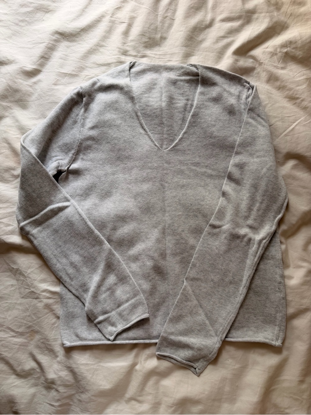 Brandy Melville Gray V-Neck Knit Top